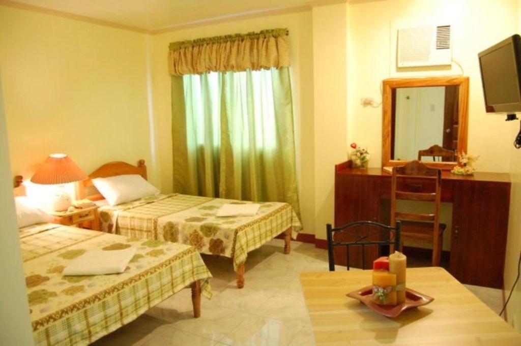Balayong Pension Puerto Princesa Oda fotoğraf